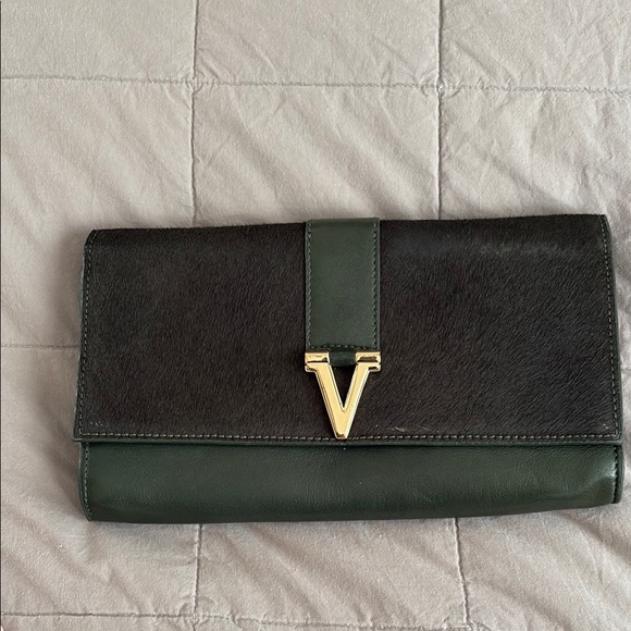 Vince Camuto clutch - Picture 1 of 8